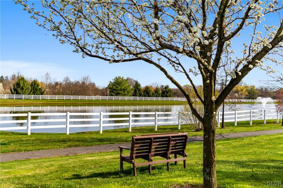 1797 Lakeside Lane