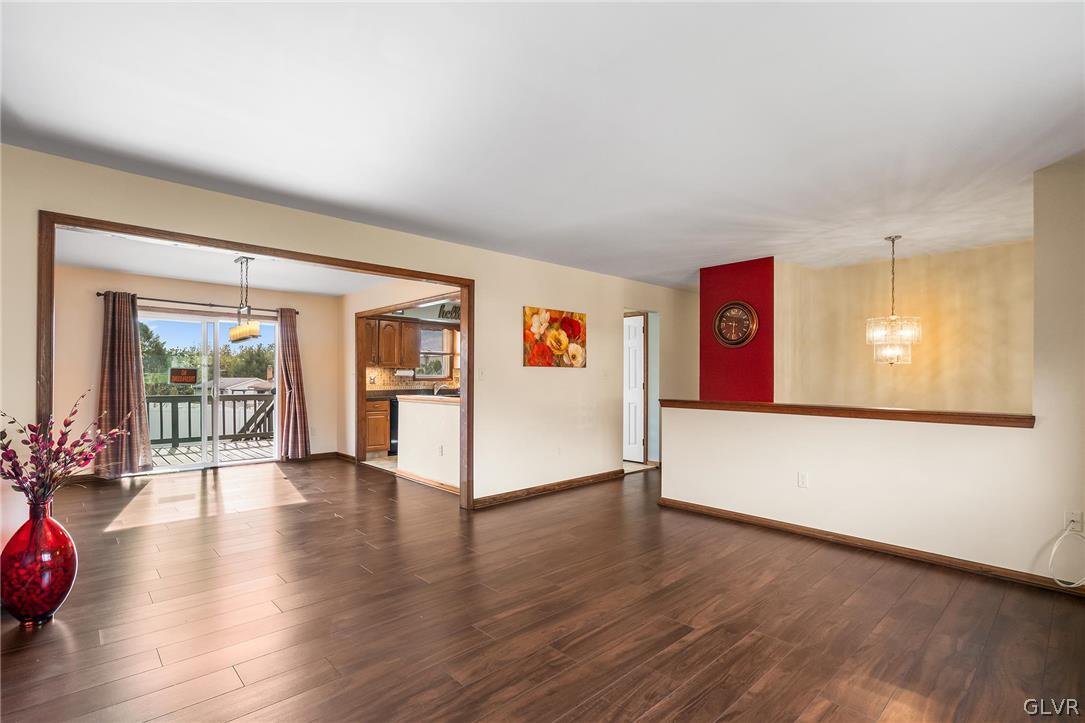 1503 Fernwood Road