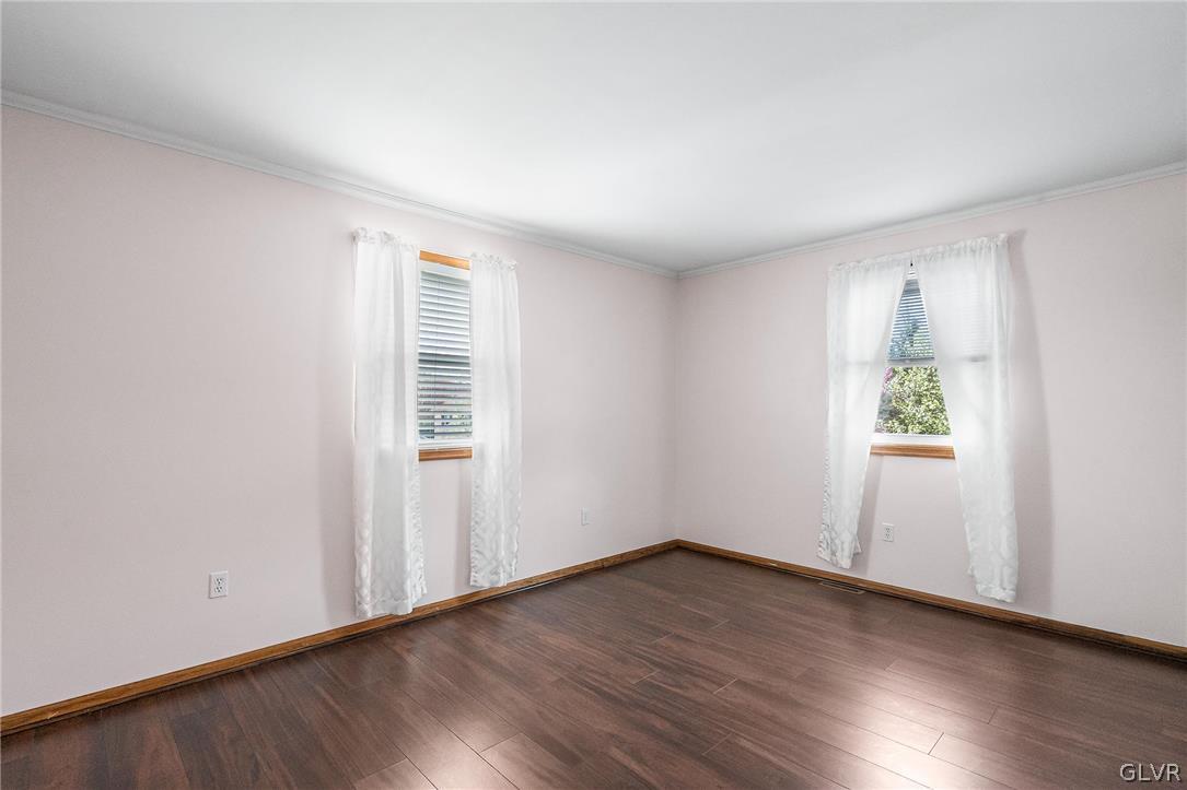 1503 Fernwood Road