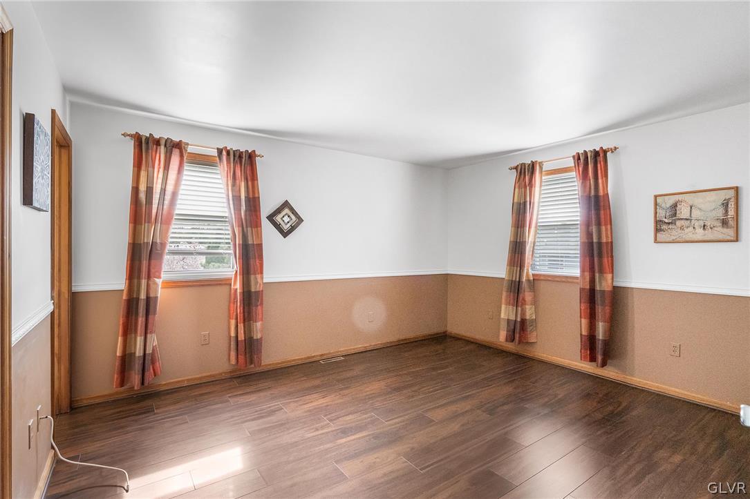 1503 Fernwood Road