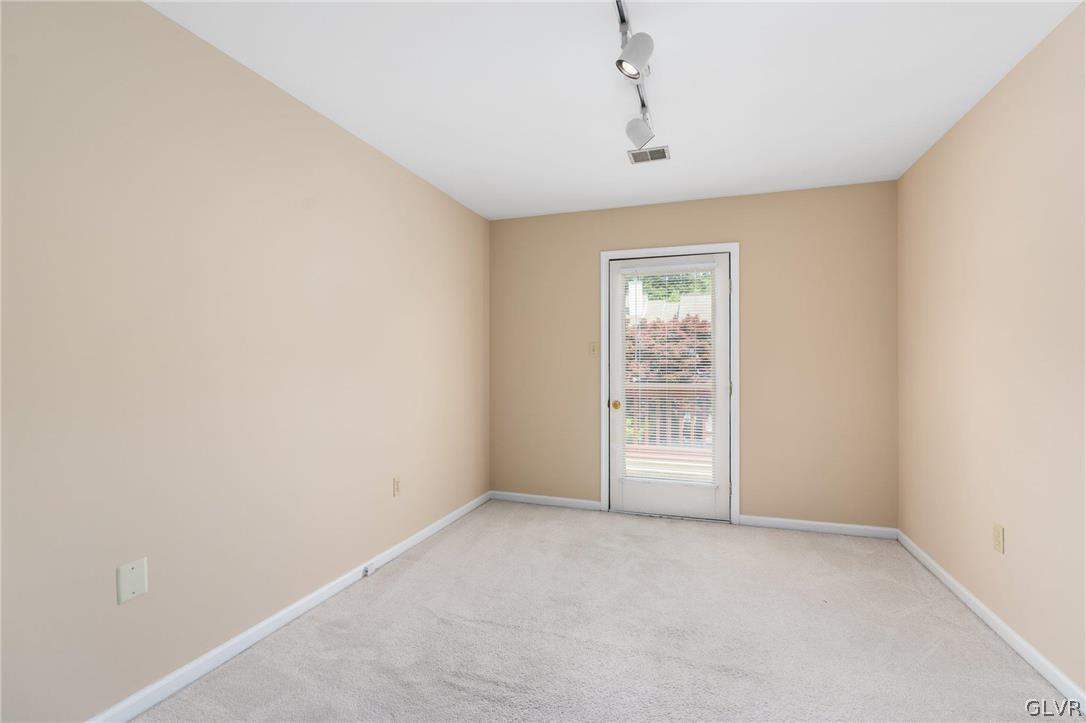 171 Lindfield Circle