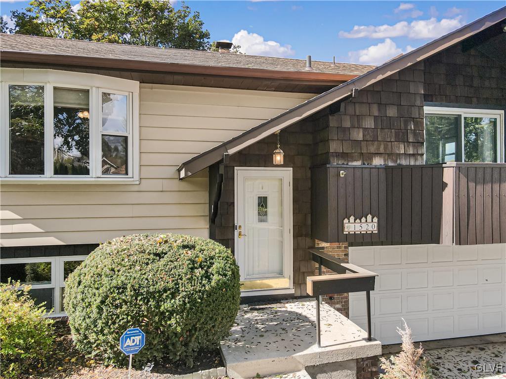 1520 Trout Drive