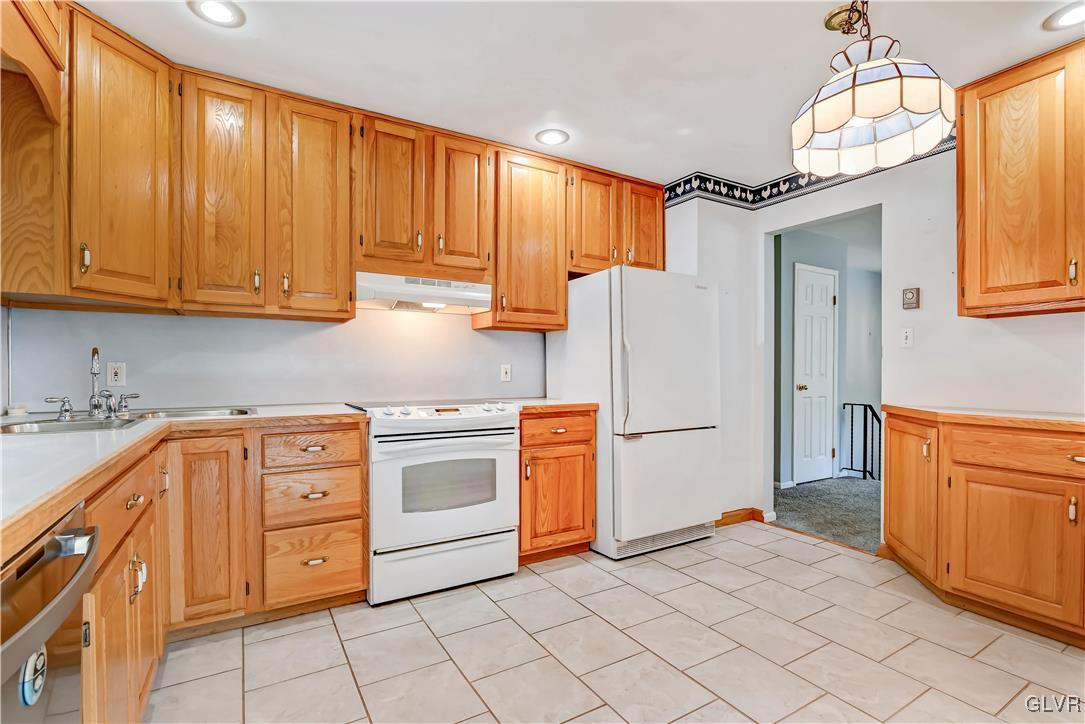 1520 Trout Drive