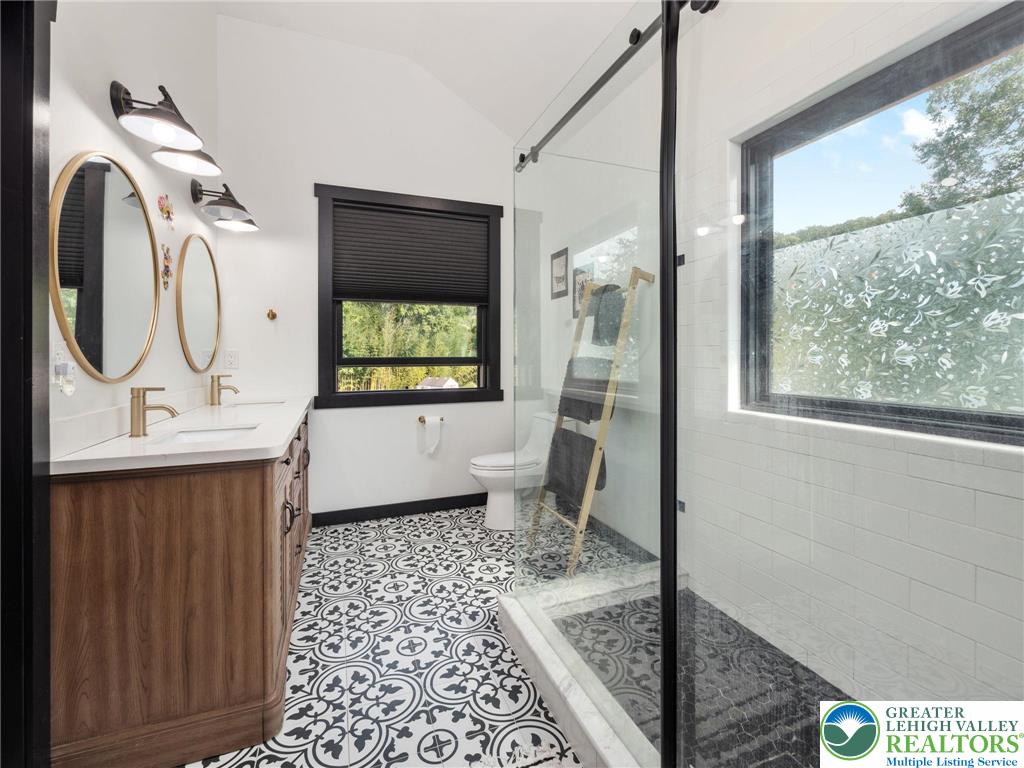 2253 Taylor Drive