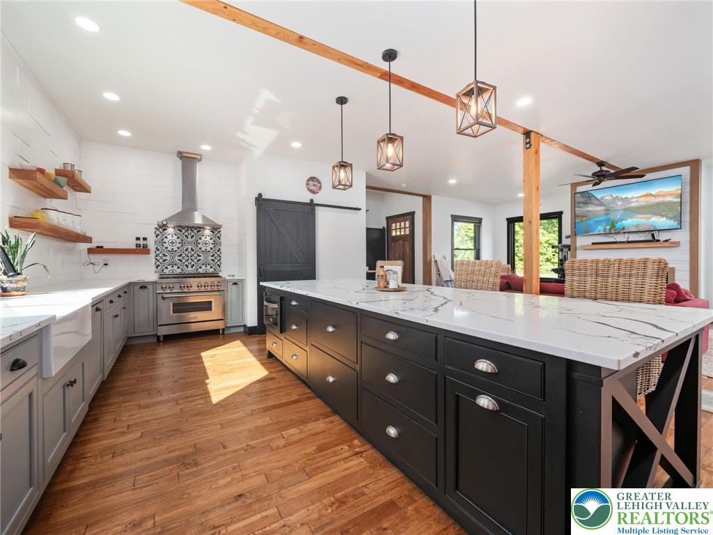 2253 Taylor Drive