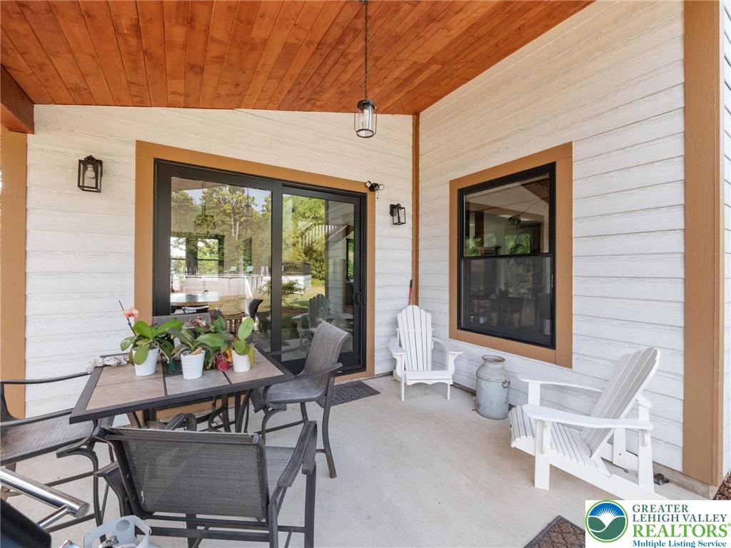 2253 Taylor Drive