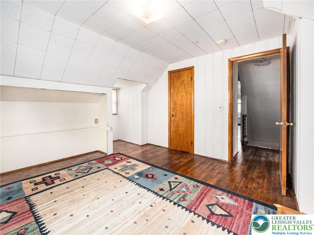 339 East Washington Avenue