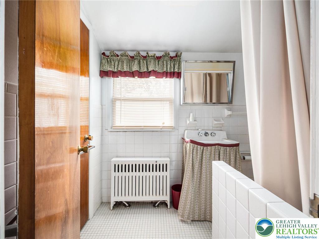 339 East Washington Avenue