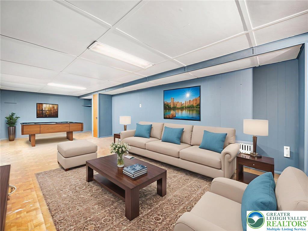 339 East Washington Avenue