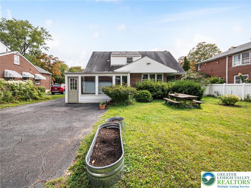 339 East Washington Avenue