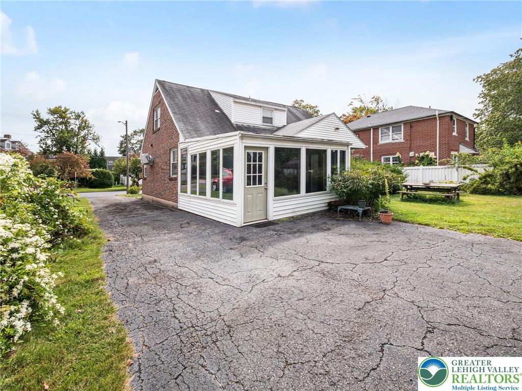 339 East Washington Avenue