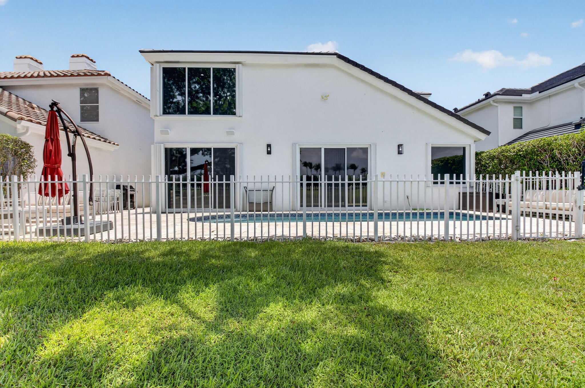 5835 NW 42nd Terrace