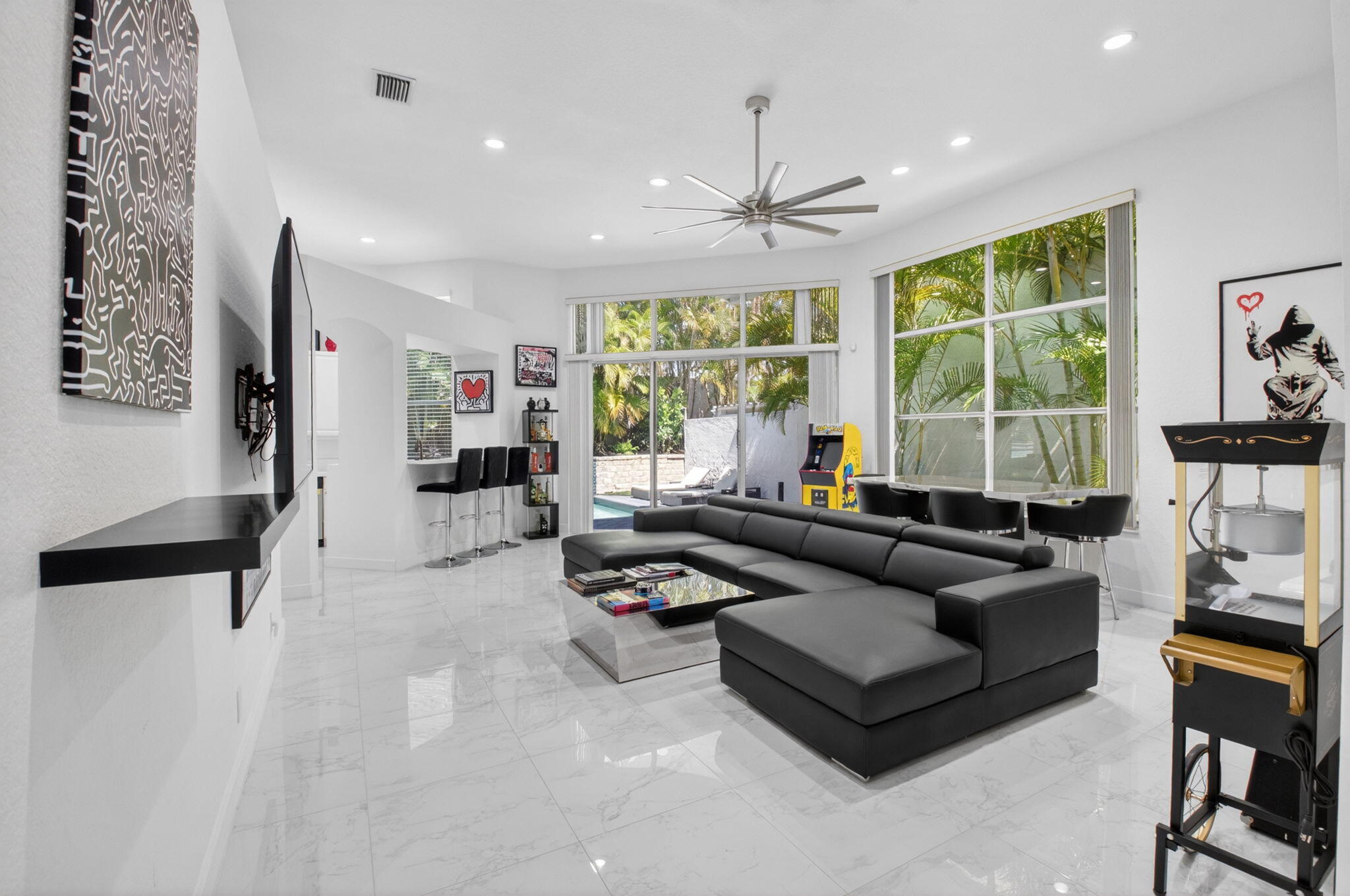 6439 NW 43RD Terrace
