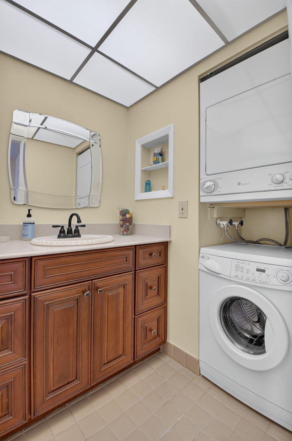 441 PIEDMONT J 441