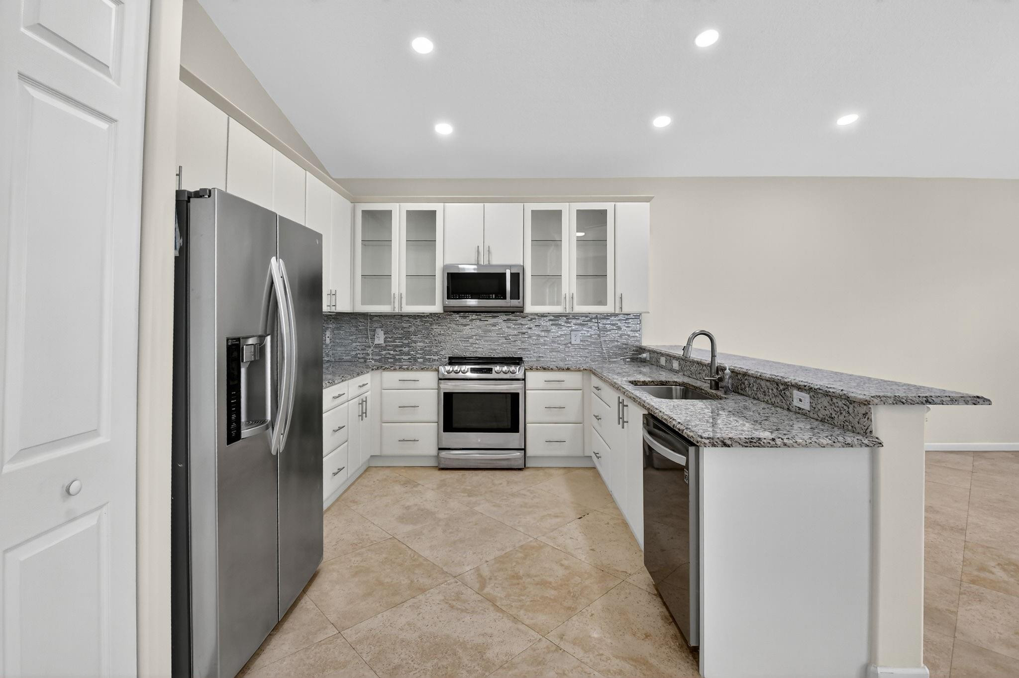 7113 Francisco Bend Drive