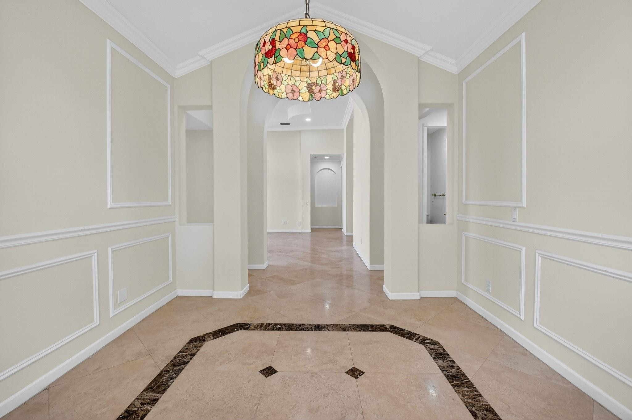 7113 Francisco Bend Drive