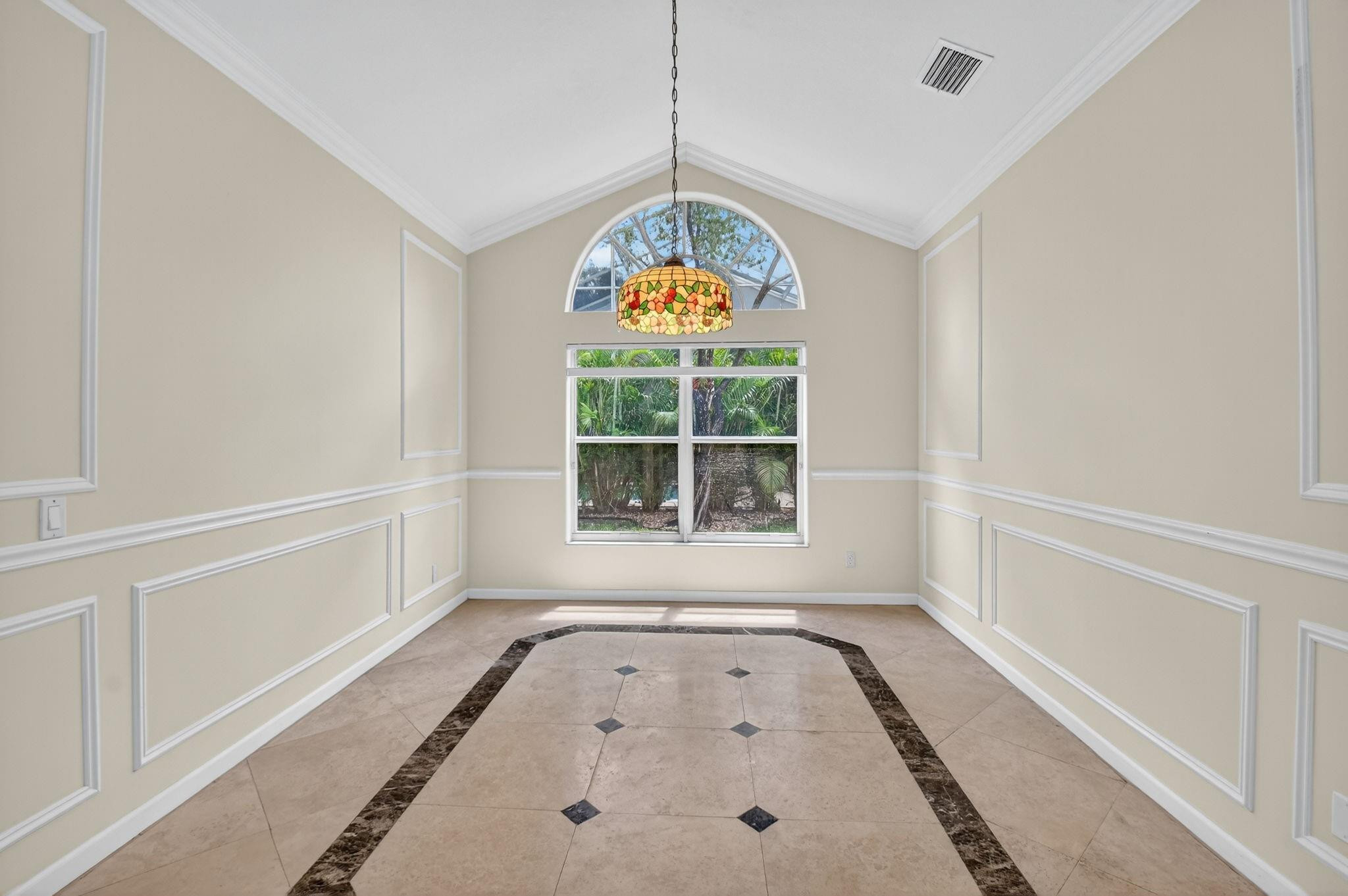 7113 Francisco Bend Drive
