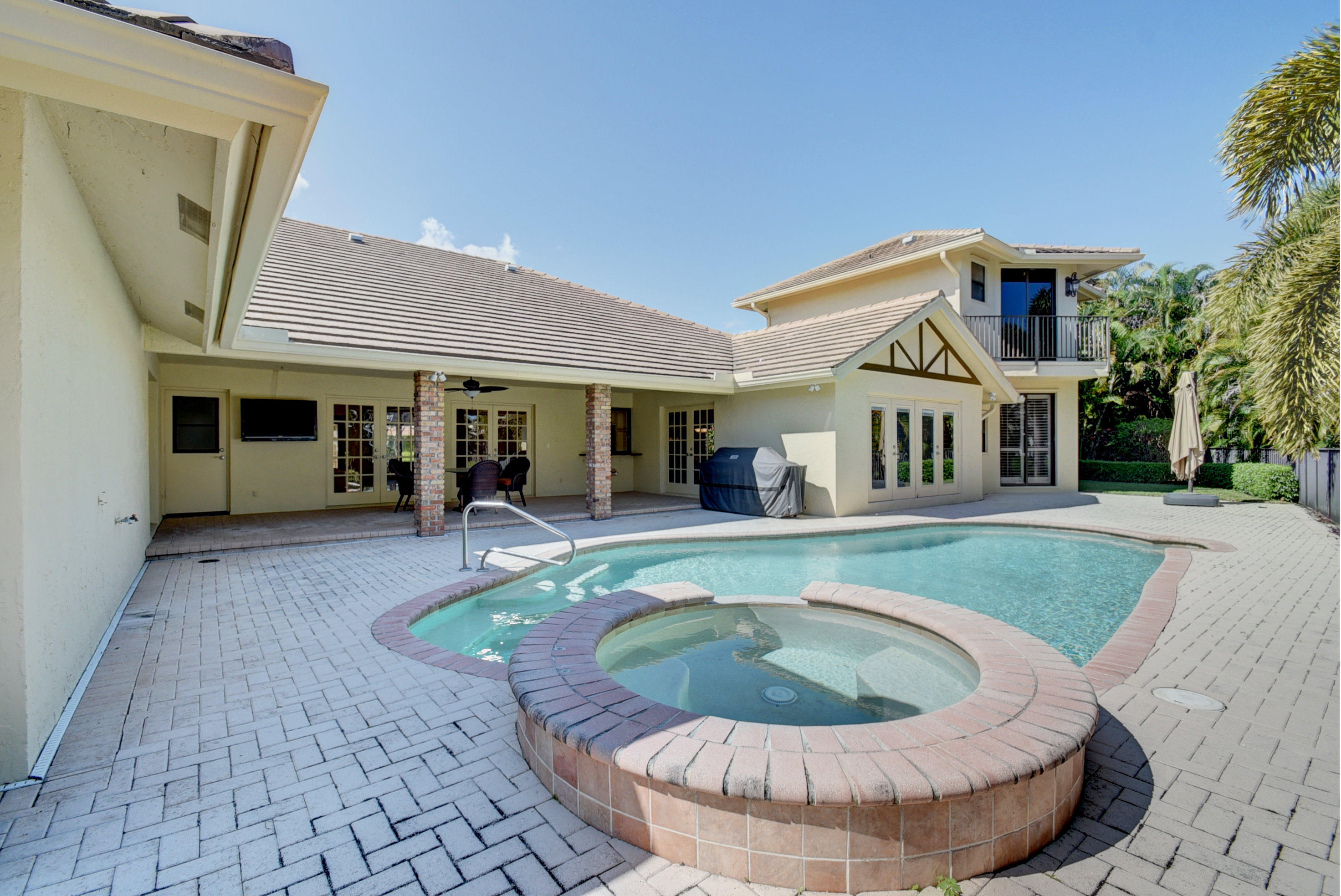 5874 Harrington Way