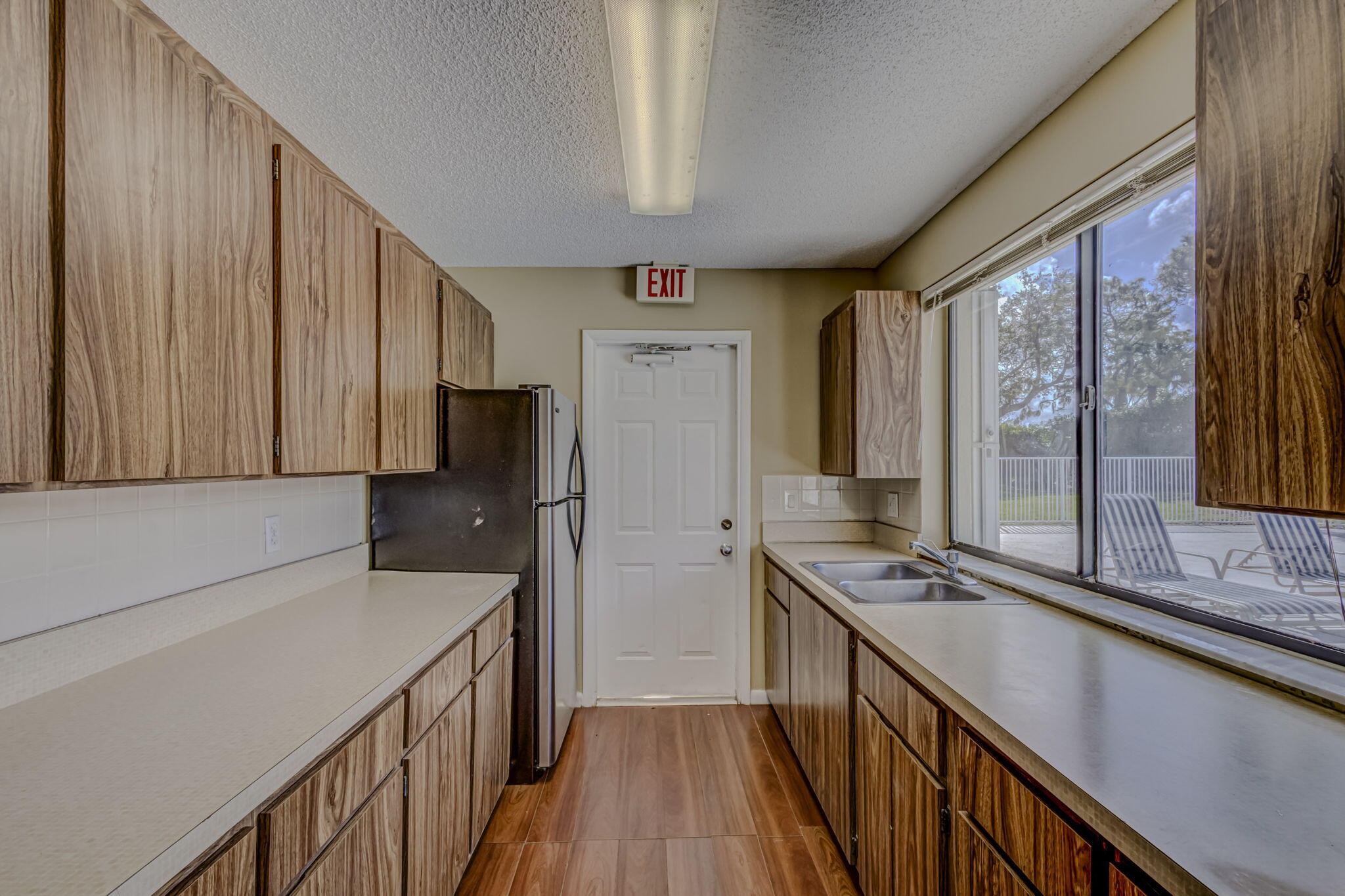 6145 Balboa Circle 102