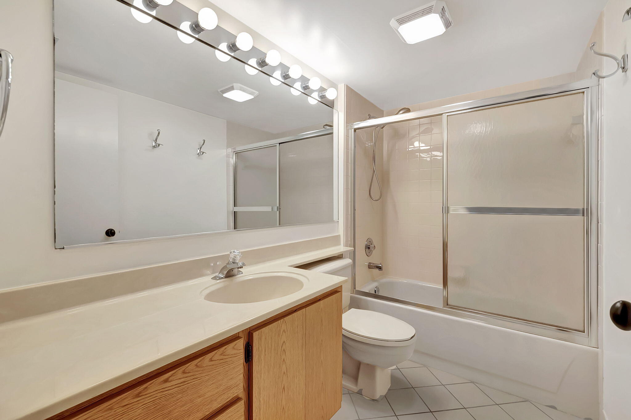 6145 Balboa Circle 102