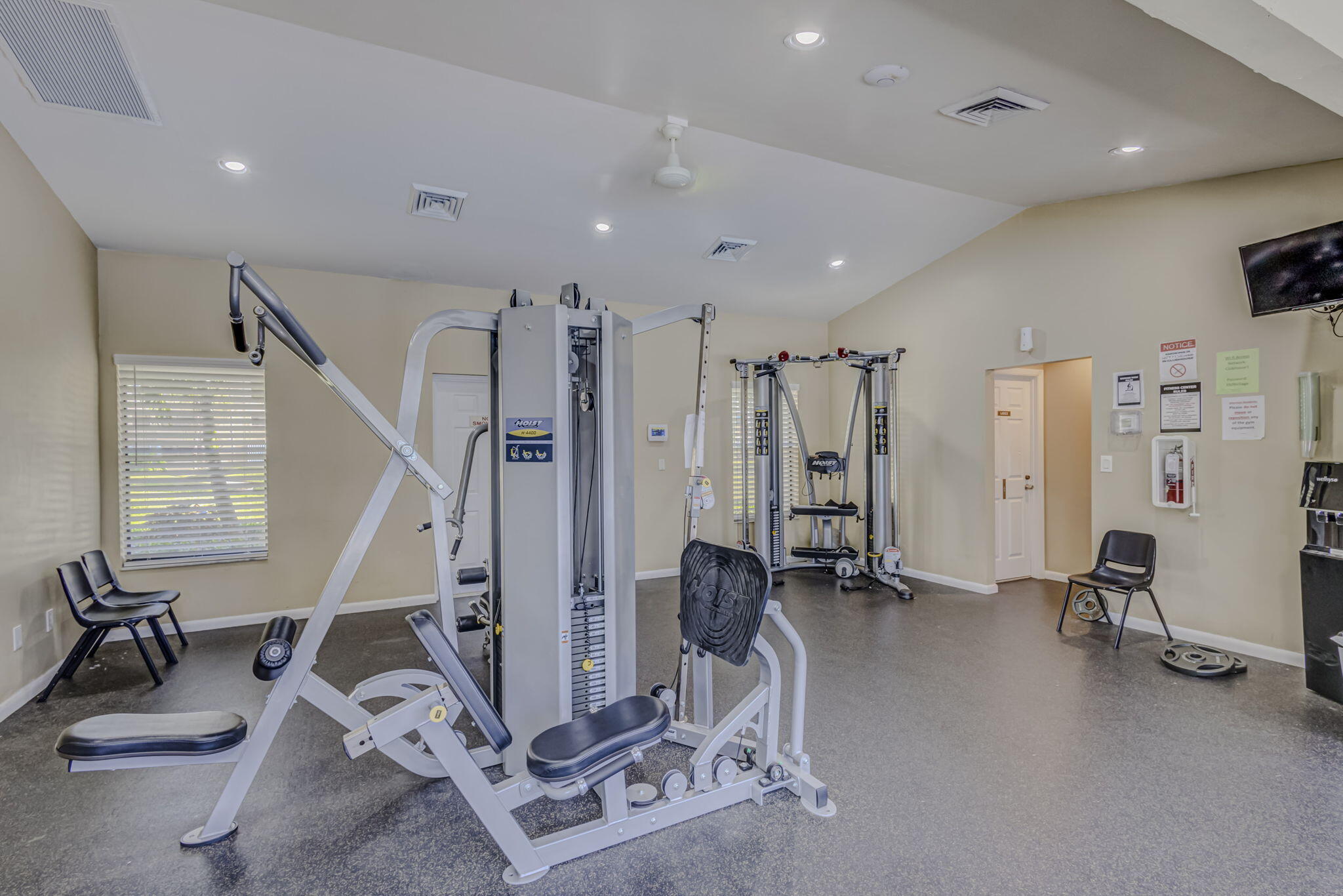 6145 Balboa Circle 102