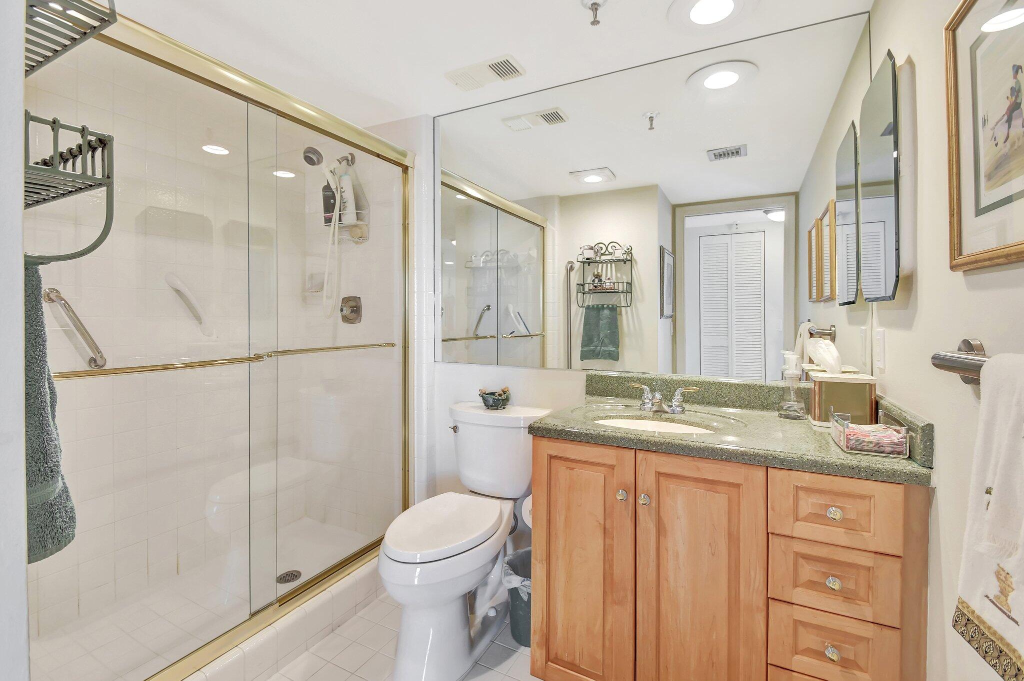 6895 Willow Wood Drive 1051