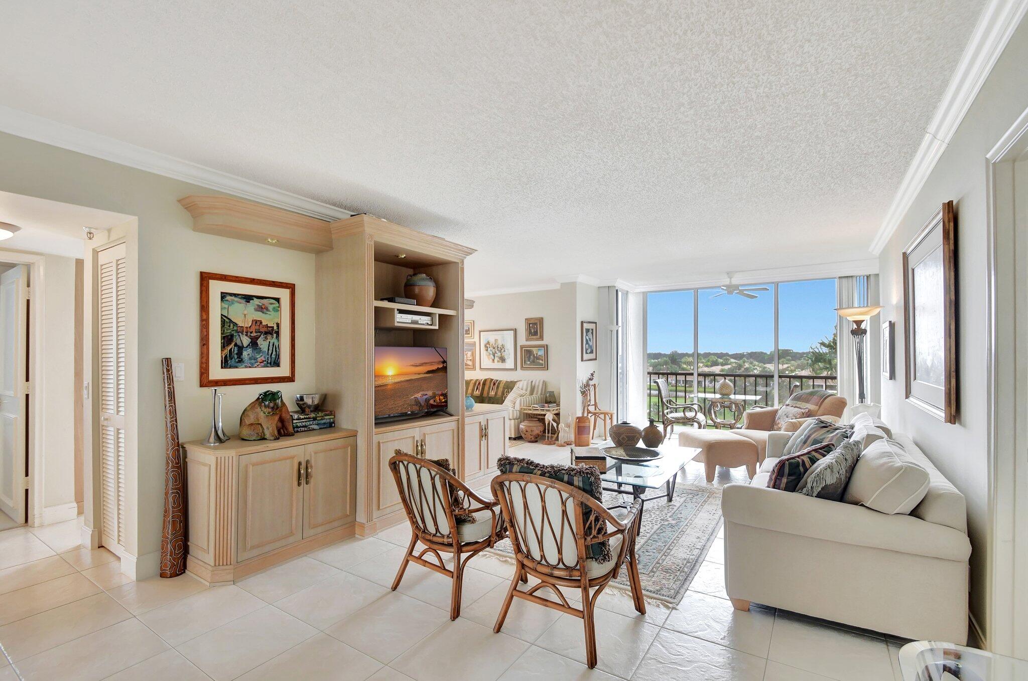 6895 Willow Wood Drive 1051