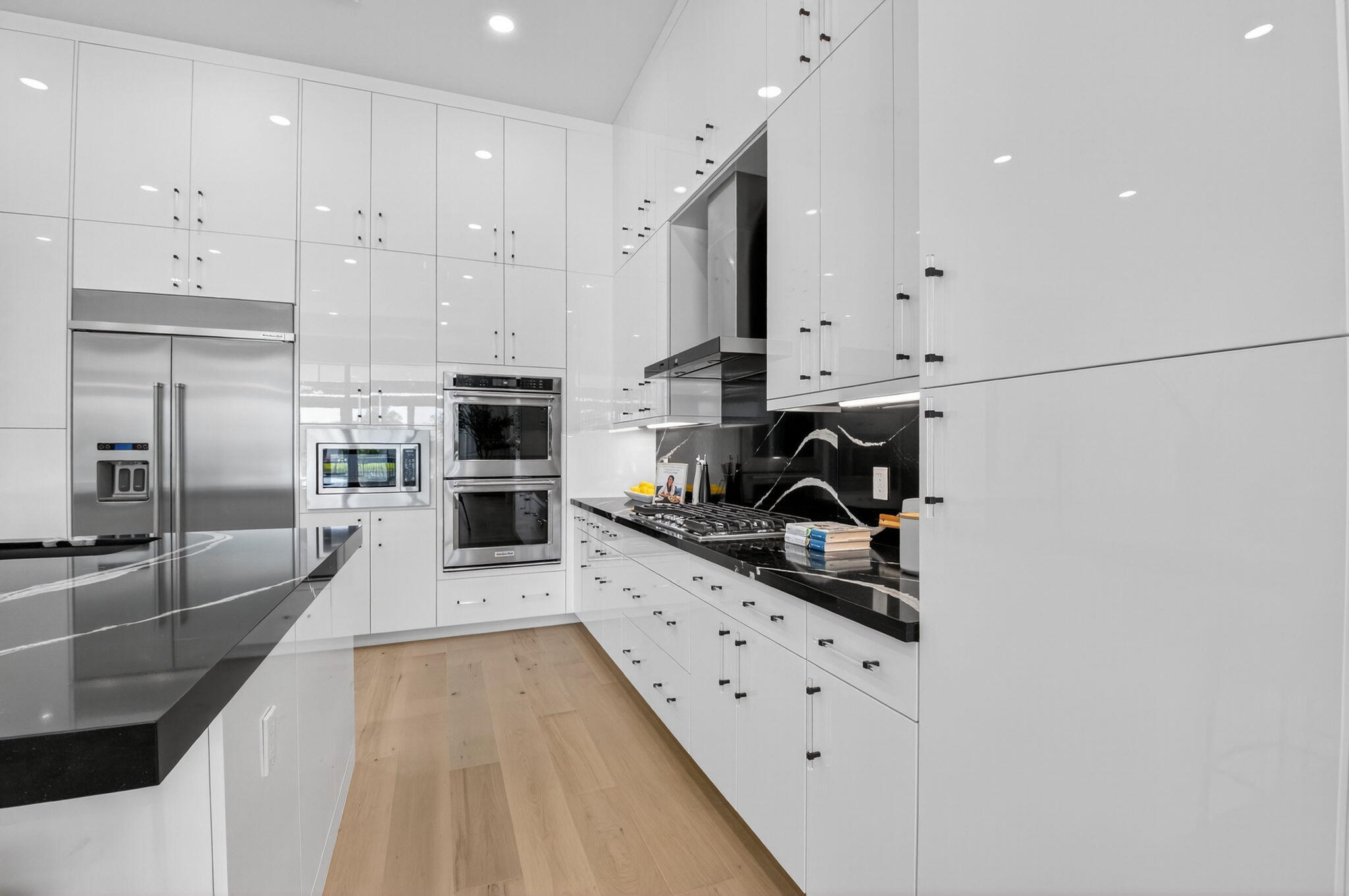 9072 Benedetta Place