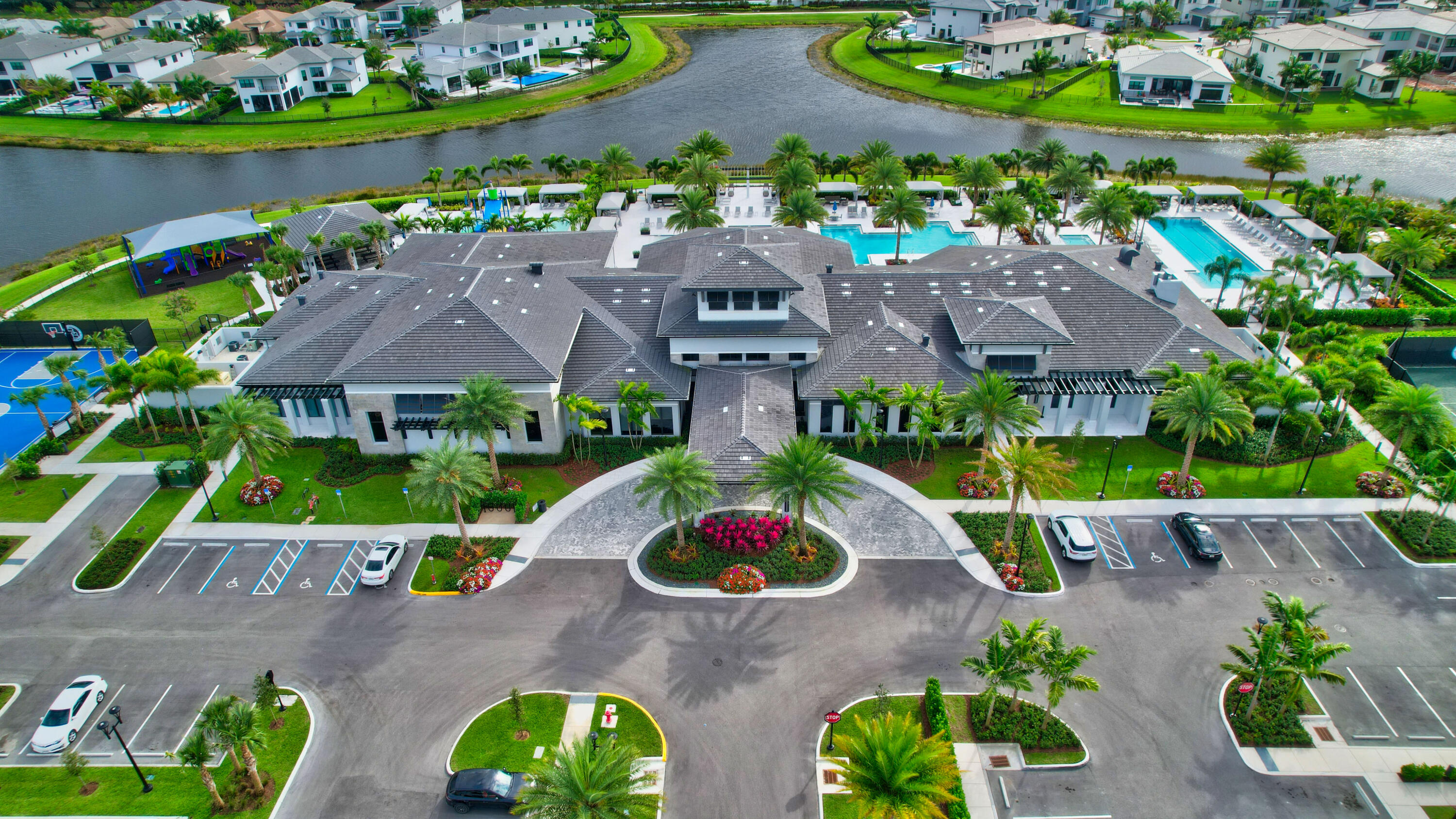 9072 Benedetta Place
