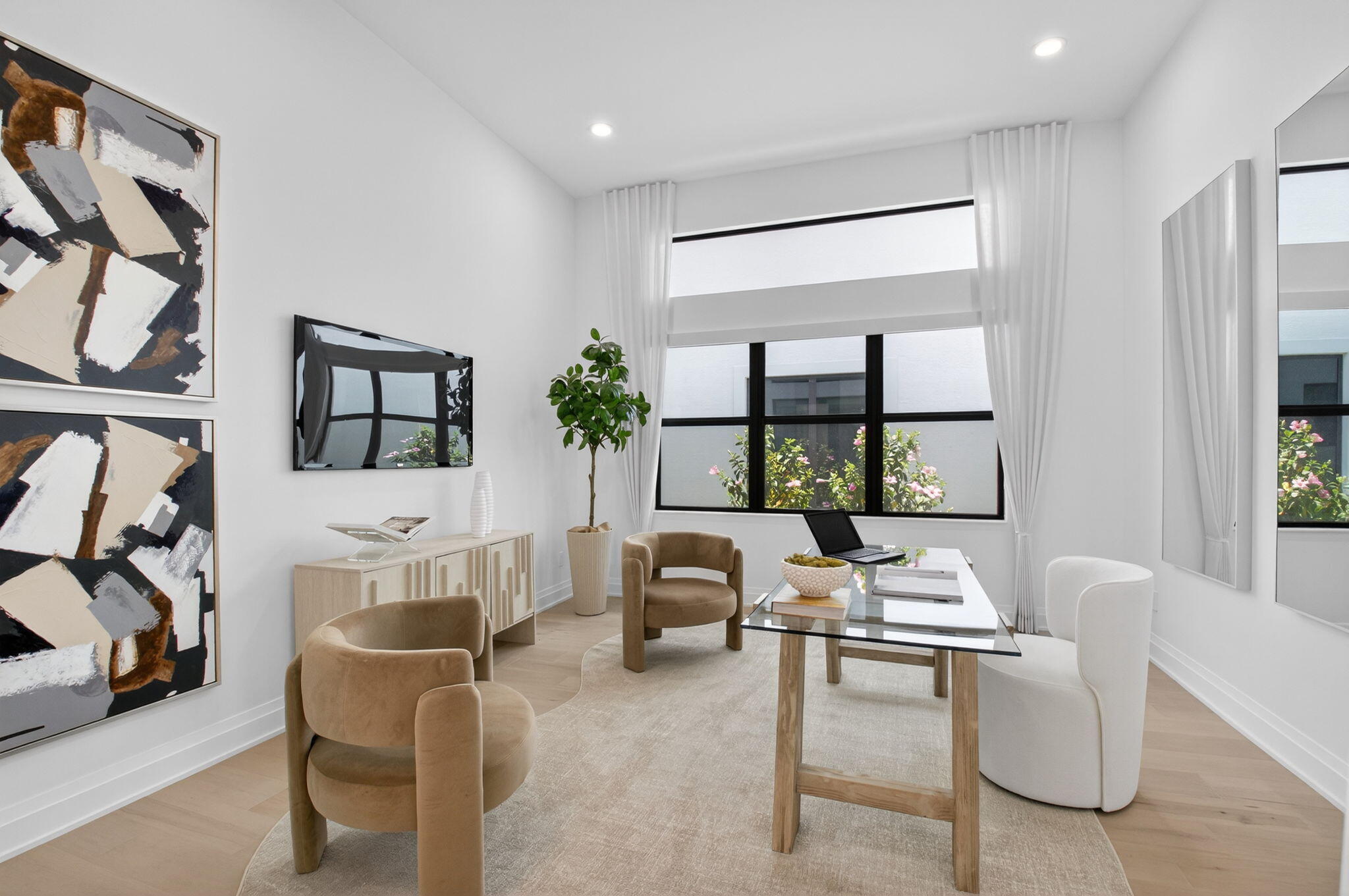 9072 Benedetta Place