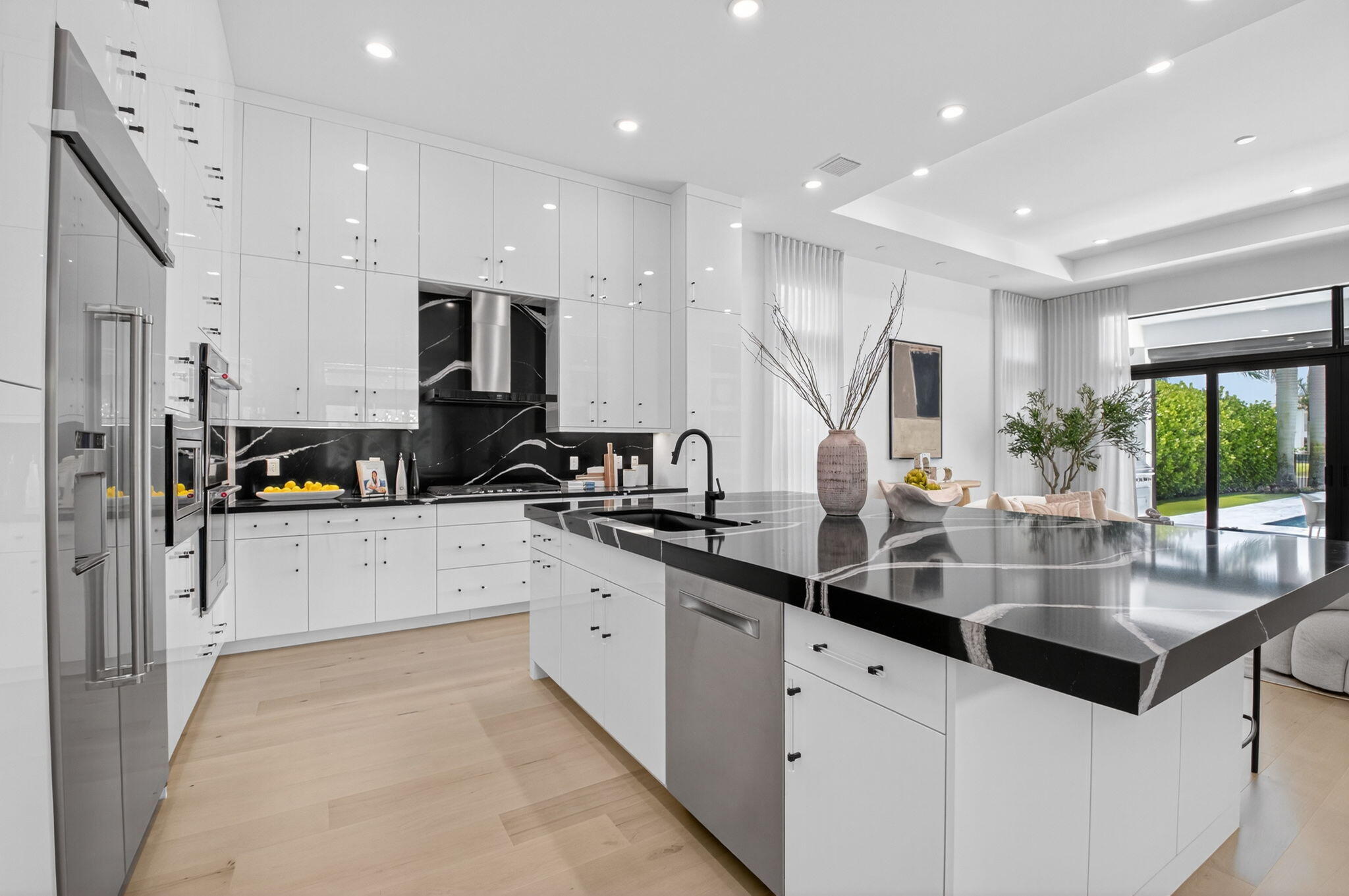 9072 Benedetta Place