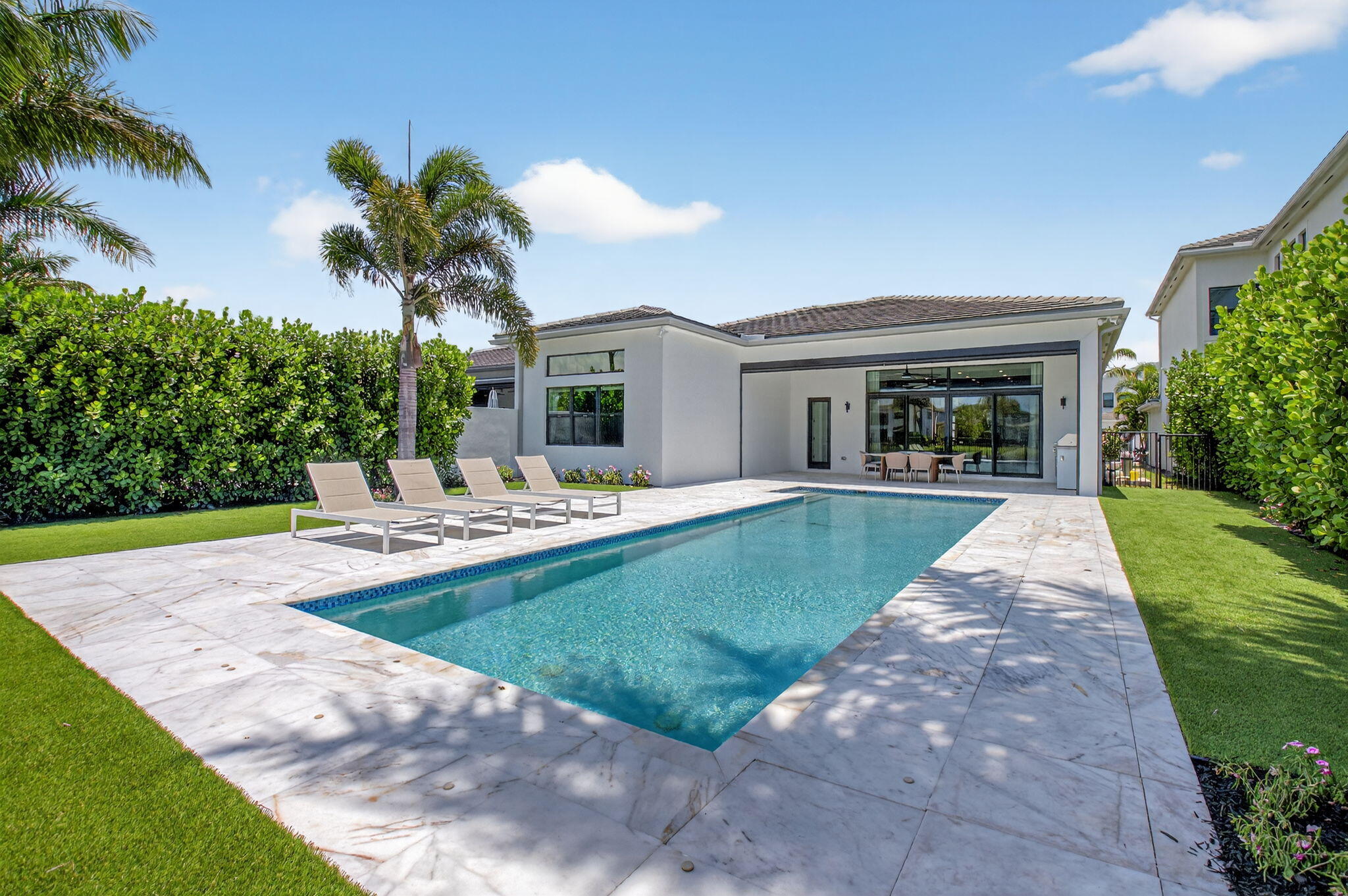 9072 Benedetta Place