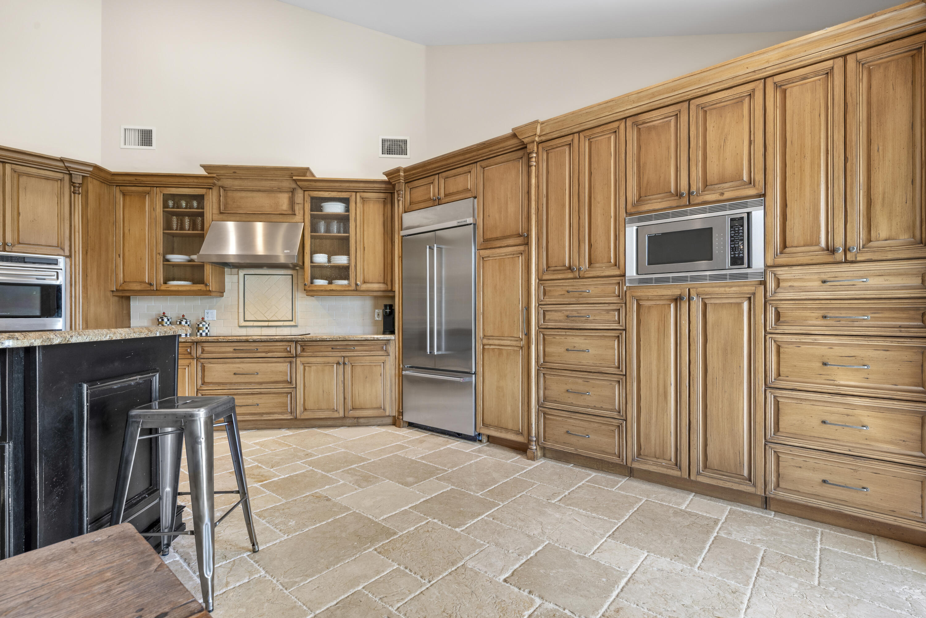 5734 Paddington Way