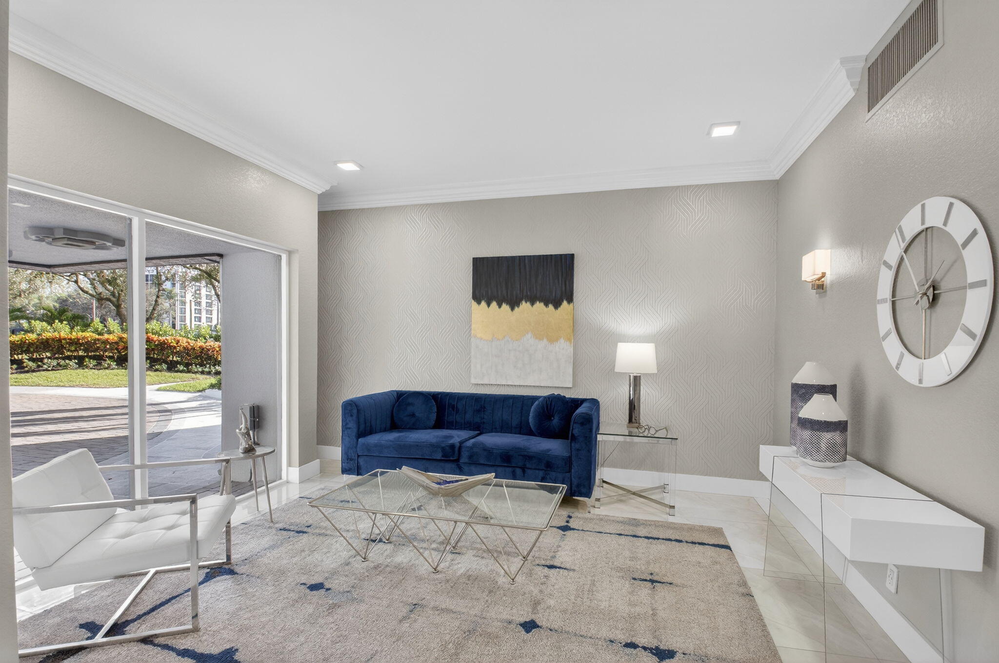 7819 Lakeside Boulevard 812