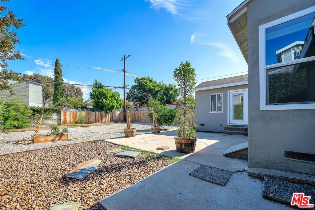 3738 Beethoven Street