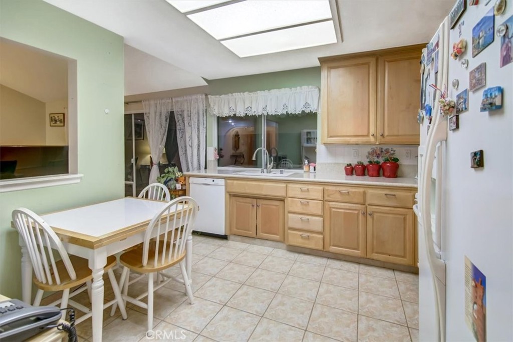 19080 Kingsbury Street