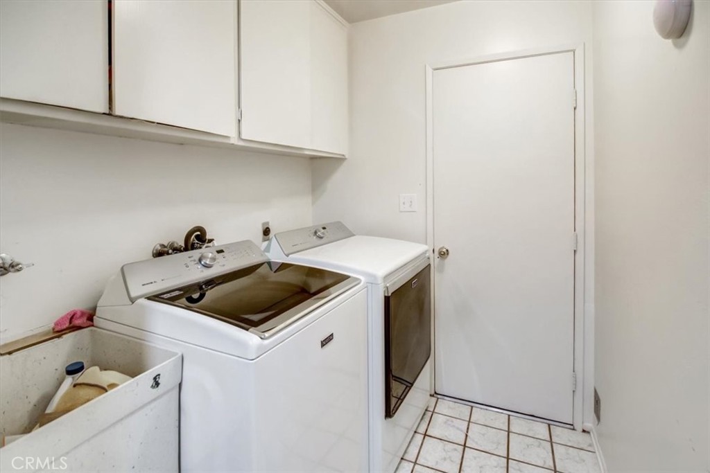 19080 Kingsbury Street