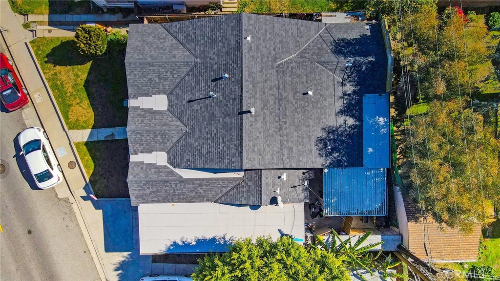1202 E Acacia Avenue