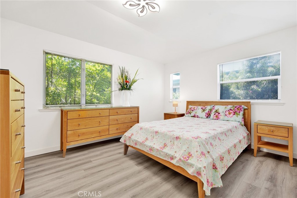 263 E Glenarm Street 103