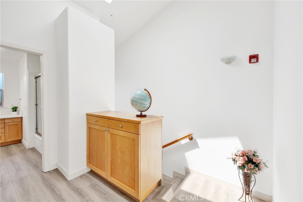 263 E Glenarm Street 103