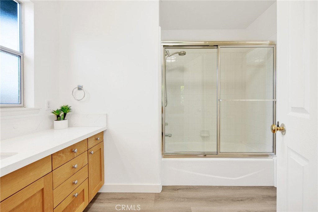 263 E Glenarm Street 103