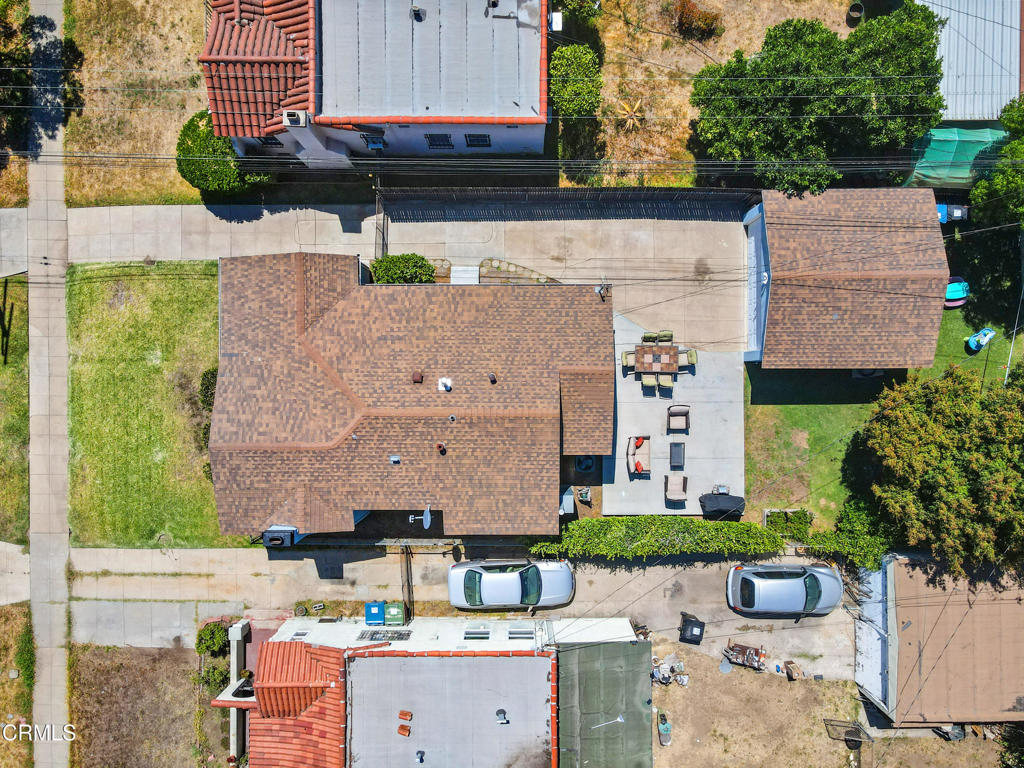 3209 Norwich Avenue