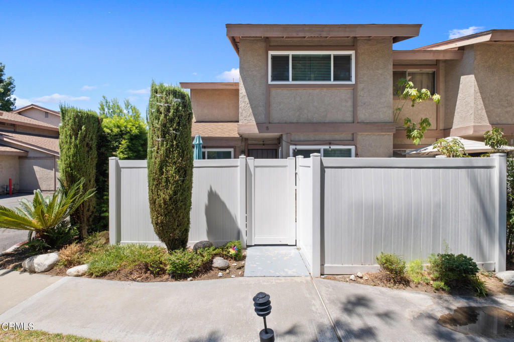 2447 Huntington Drive #5