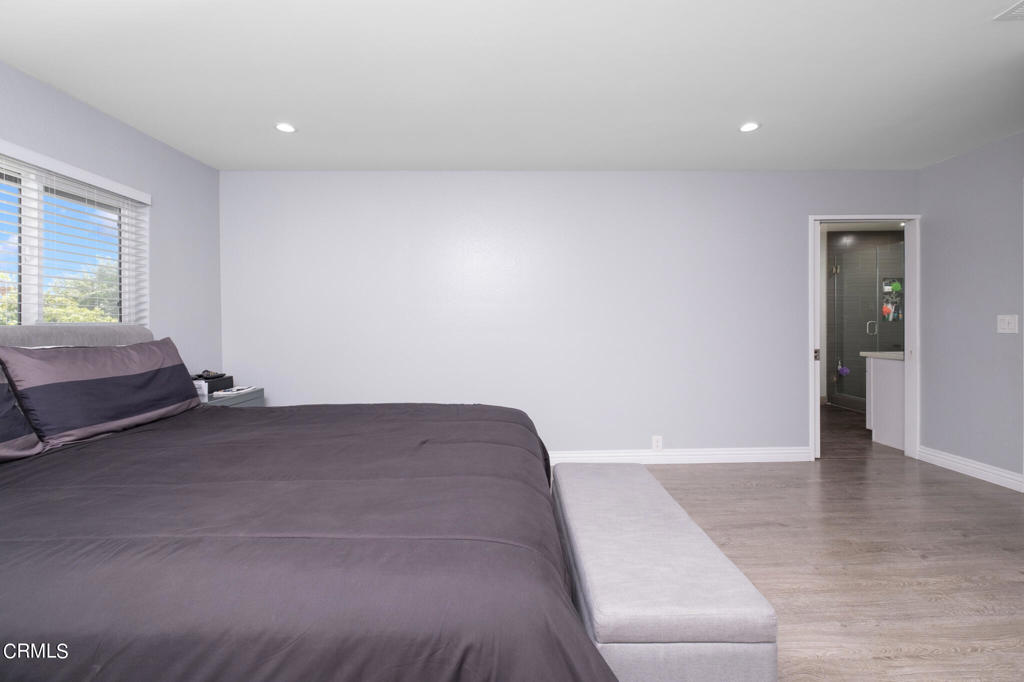2447 Huntington Drive #5
