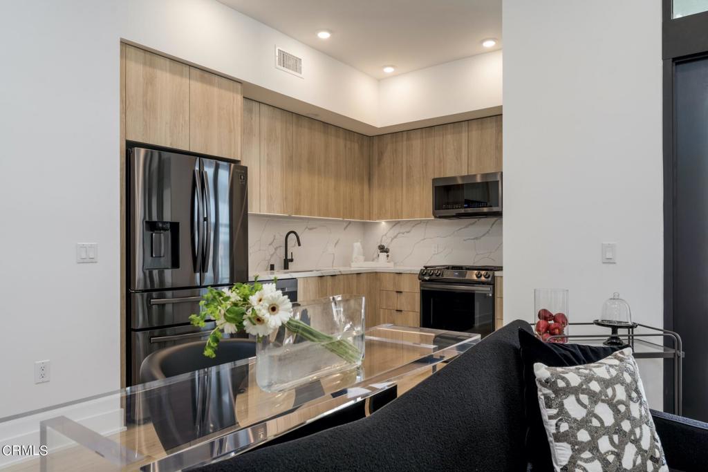 178 S Euclid Avenue 306
