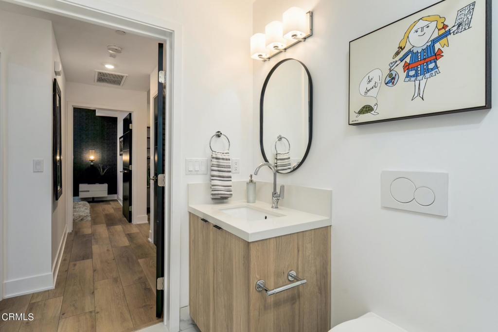 178 S Euclid Avenue 106