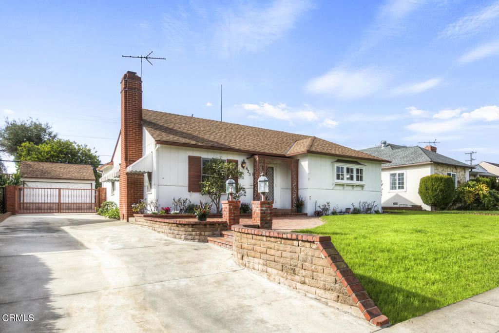 625 N Granada Avenue