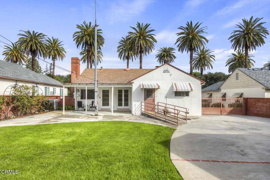 625 N Granada Avenue