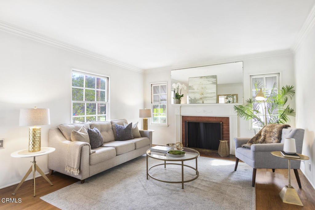 625 N Granada Avenue