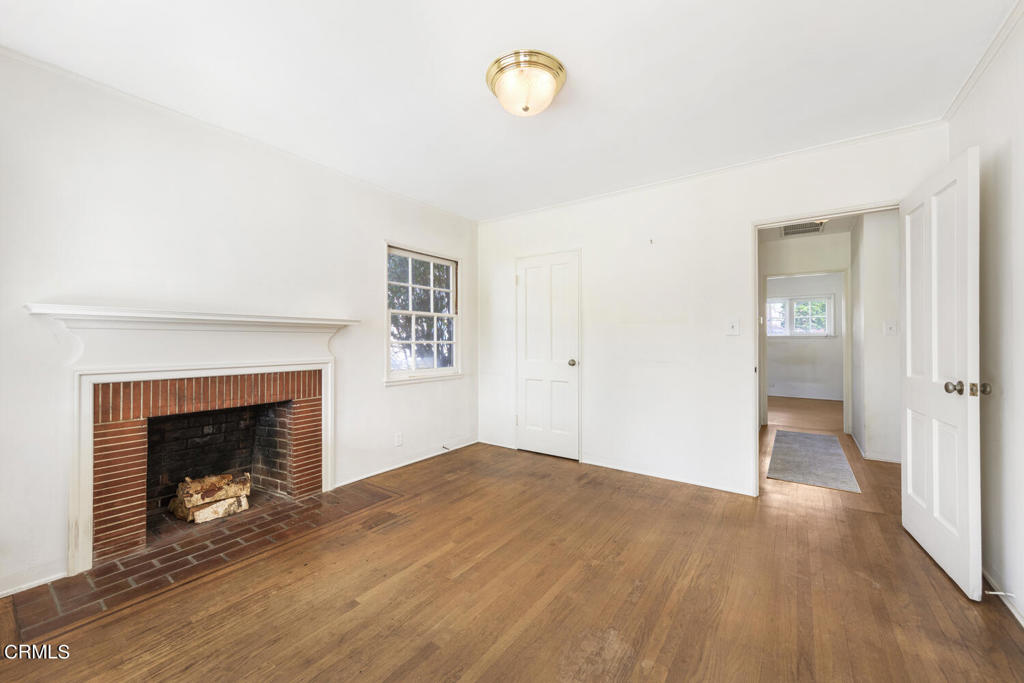 625 N Granada Avenue